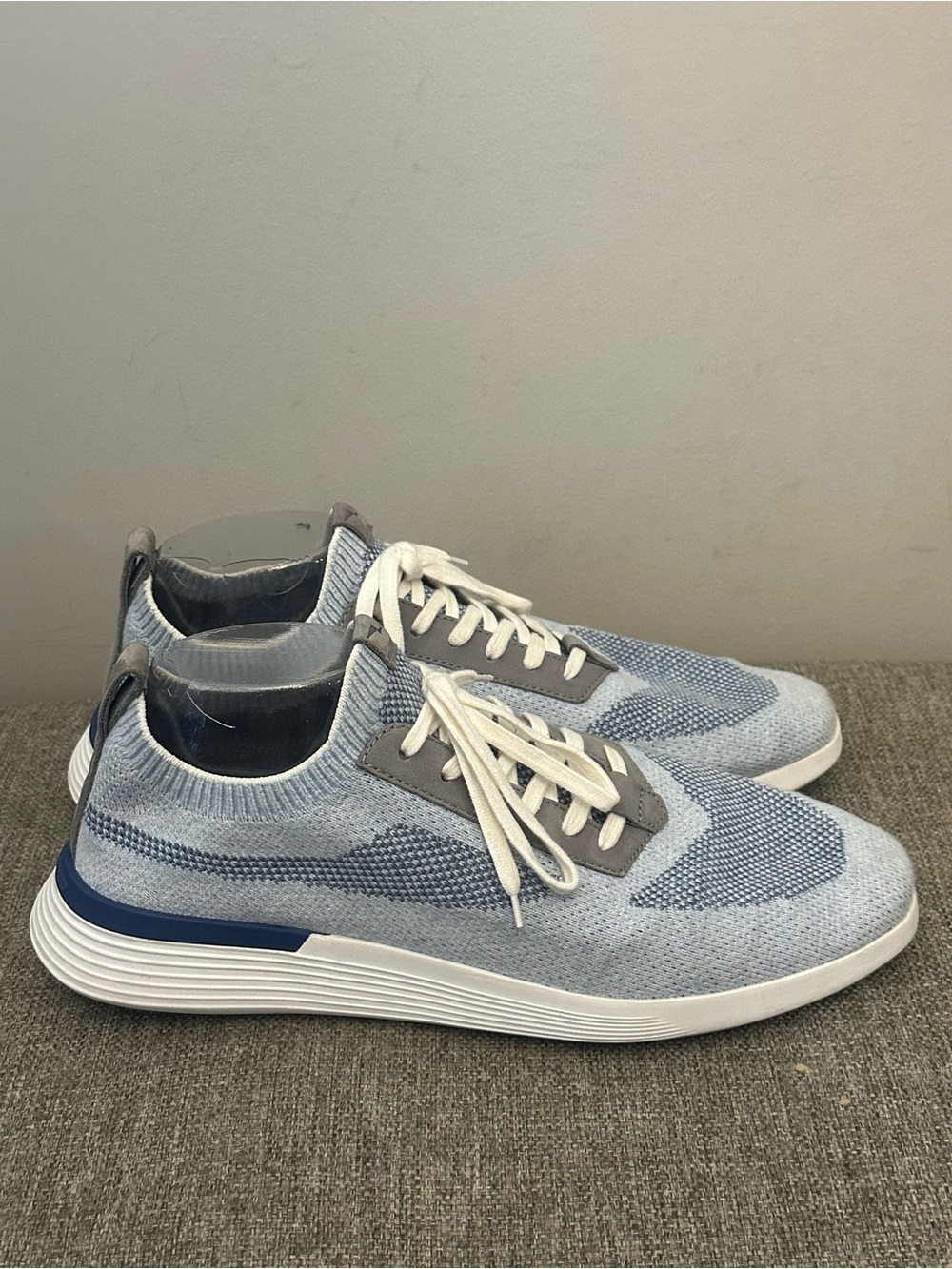 Wolf & Shepherd SwiftKnit Men’s 10 M Blue Gray Knit Sneakers Casual Shoes